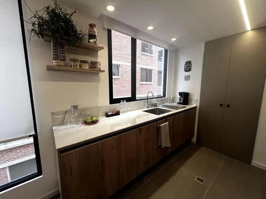 Suite Comoda Y Acogedora En Quito Apartmán